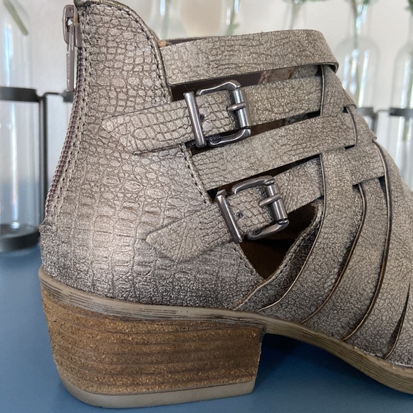 Not Rated Strapped Booties - Picture 2 of 5